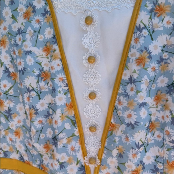 Floral Dress with Yellow Trim - Picture 3 of 4